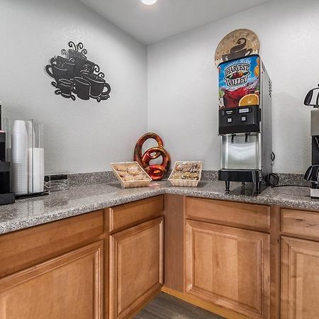 Scottish Inn And Suites Tomball Ngoại thất bức ảnh
