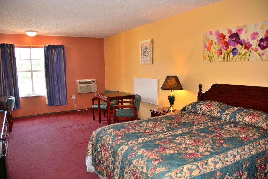Scottish Inn And Suites Tomball Ngoại thất bức ảnh